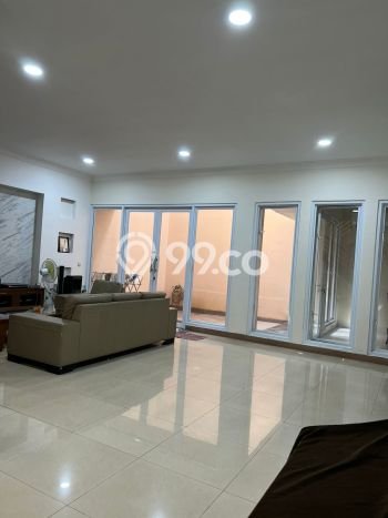 Jual Rumah Mewah Megah Dengan View Eksklusif di Daan Mogot, Jakarta Barat Jual Rumah Mewah Megah Dengan View Eksklusif di Daan Mogot, Jakarta Barat