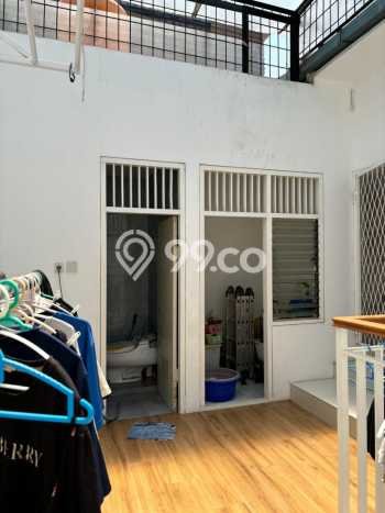 Rumah Luas Asri 4 KT Siap Huni di Kalideres Jakarta Barat Rumah Luas Asri 4 KT Siap Huni di Kalideres Jakarta Barat