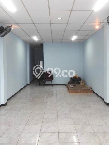 Ruko Bagus Dijual LB 118m2 Lokasi Strategis Jakarta Barat Area Cocok untuk Berbisnis Ruko Bagus Dijual LB 118m2 Lokasi Strategis Jakarta Barat Area Cocok untuk Berbisnis