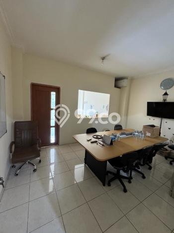 Lokasi Strategis! Dijual Ruko Bisnis di Cengkareng, Jakarta Barat Kondisi Bagus Lokasi Strategis! Dijual Ruko Bisnis di Cengkareng, Jakarta Barat Kondisi Bagus