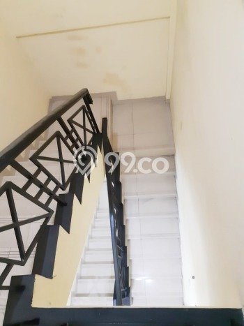 Unit Ruko Dijual di Jakarta Barat LT 66m2 & LB 250m2 Unit Ruko Dijual di Jakarta Barat LT 66m2 & LB 250m2