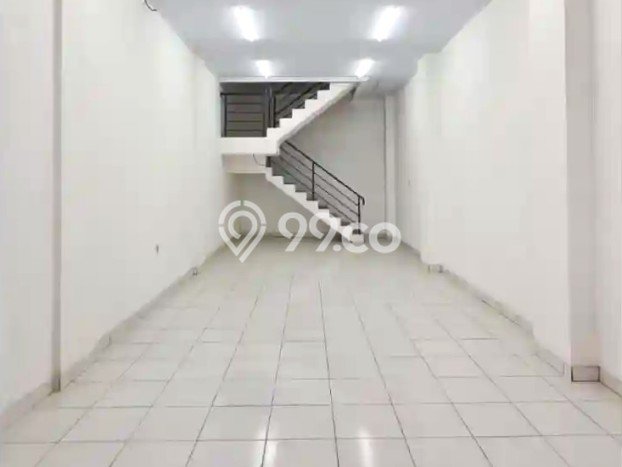 AREA PROSPEKTIF! Ruko Kawasan Cengkareng, Luas 156m2m², Pusat Bisnis AREA PROSPEKTIF! Ruko Kawasan Cengkareng, Luas 156m2m², Pusat Bisnis