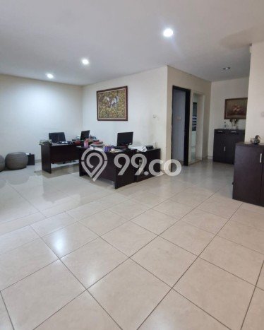 Rumah Eksklusif Siap Huni LT 200m2 di Kembangan, Jakarta Barat Rumah Eksklusif Siap Huni LT 200m2 di Kembangan, Jakarta Barat