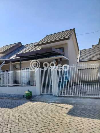 For Sale Rumah 2 Kamar Lokasi Strategis Bagus dan Strategis di Sedati For Sale Rumah 2 Kamar Lokasi Strategis Bagus dan Strategis di Sedati