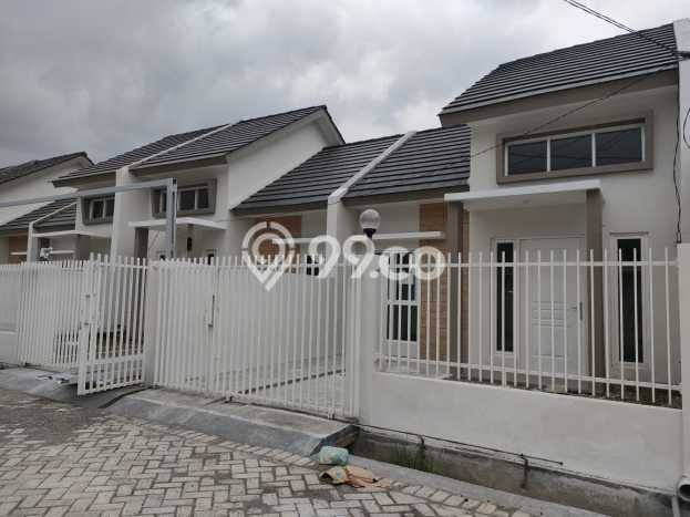 Rumah Terjangkau Dijual di Waru, Sidoarjo Harga Rp.475 Juta Rumah Terjangkau Dijual di Waru, Sidoarjo Harga Rp.475 Juta