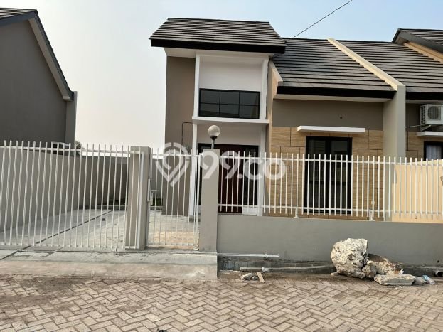Dijual Rumah Strategis Bagus Punya 3 KT di Krian Sidoarjo SHM Dijual Rumah Strategis Bagus Punya 3 KT di Krian Sidoarjo SHM