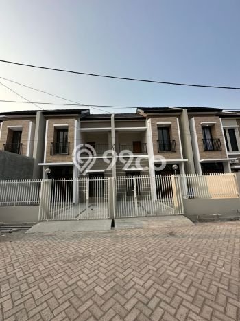 Dijual Rumah 3 Kamar Lokasi Ideal Nyaman dan Strategis di Krian Dijual Rumah 3 Kamar Lokasi Ideal Nyaman dan Strategis di Krian