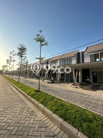 Jual Rumah Favorit Siap Huni LB 105m2 di Krian, Sidoarjo Jual Rumah Favorit Siap Huni LB 105m2 di Krian, Sidoarjo