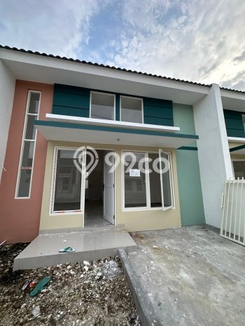 Rumah Sederhana Dijual Lokasi Sidoarjo 2 Kamar dengan Luas Tanah 90m2 Rumah Sederhana Dijual Lokasi Sidoarjo 2 Kamar dengan Luas Tanah 90m2