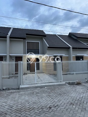 Dijual Hunian Rumah Terawat 2 Kamar di Surabaya Kota, Surabaya Dijual Hunian Rumah Terawat 2 Kamar di Surabaya Kota, Surabaya