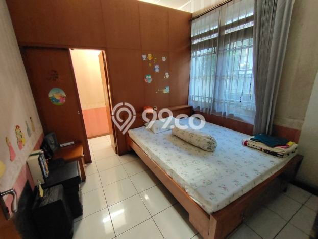 Siap Huni Hunian Elit 4 Kamar di Cimahi Selatan Dekat ke Mana Pun Siap Huni Hunian Elit 4 Kamar di Cimahi Selatan Dekat ke Mana Pun