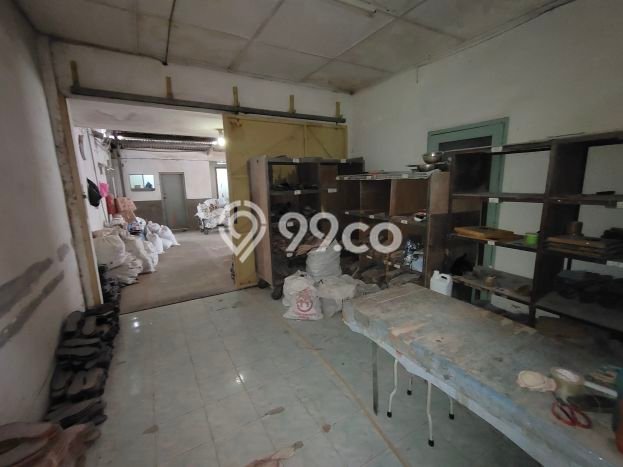 PRIME LOCATION! Gudang Kawasan Pajajaran, Luas 1100m², Kawasan Komersial, Lokasi Strategis PRIME LOCATION! Gudang Kawasan Pajajaran, Luas 1100m², Kawasan Komersial, Lokasi Strategis