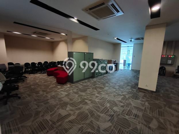Kantor Dijual di Bandung LT 729m2 & LB 800m2 Lokasi Terbaik! Kantor Dijual di Bandung LT 729m2 & LB 800m2 Lokasi Terbaik!