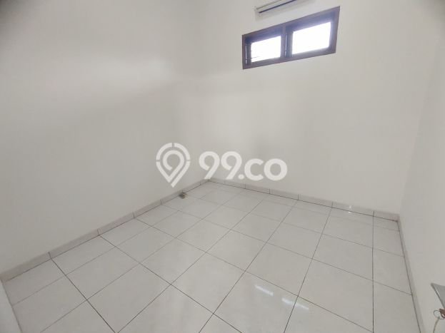 Dijual Rumah Eksklusif 4 KT di Taman Kopo Indah, Bandung Dijual Rumah Eksklusif 4 KT di Taman Kopo Indah, Bandung