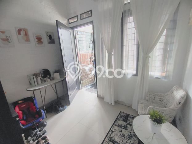 Rumah Minimalis 2 KT di Taman Kopo Indah Bandung Full Furnished Rumah Minimalis 2 KT di Taman Kopo Indah Bandung Full Furnished
