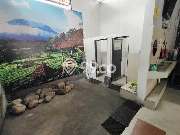 Lokasi Strategis! Dijual Ruko Bisnis di Cimahi Tengah, Cimahi Kondisi Bagus Lokasi Strategis! Dijual Ruko Bisnis di Cimahi Tengah, Cimahi Kondisi Bagus