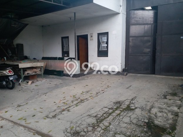 Gudang Dijual di Bandung LT 315m2 & LB 210m2 Lokasi Terbaik! Gudang Dijual di Bandung LT 315m2 & LB 210m2 Lokasi Terbaik!