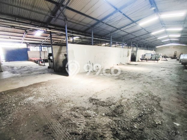 Untuk Disewa Gudang di Kiaracondong Bandung LT 1852m2, LB 1550m2 Untuk Disewa Gudang di Kiaracondong Bandung LT 1852m2, LB 1550m2