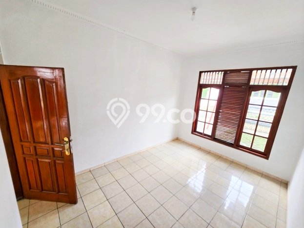 Hunian Cantik Modern Lb 200m2 di Cimahi Utara, Cimahi Hunian Cantik Modern Lb 200m2 di Cimahi Utara, Cimahi