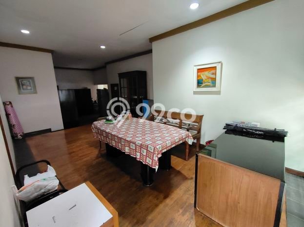 Rumah Luxury Modern Siap Huni di ciumbuleuit Bandung Rumah Luxury Modern Siap Huni di ciumbuleuit Bandung