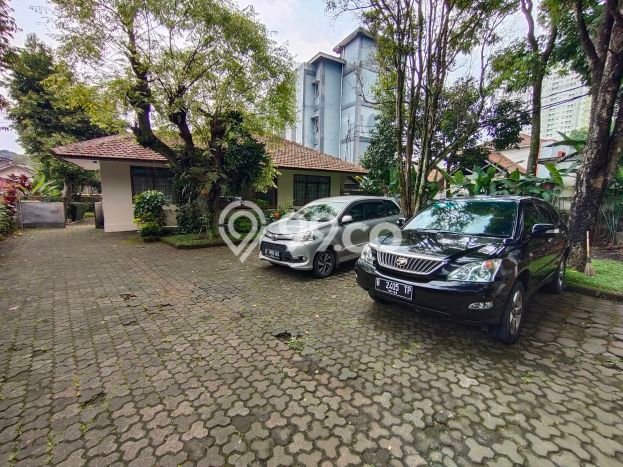 Rumah Luxury Modern Siap Huni di ciumbuleuit Bandung Rumah Luxury Modern Siap Huni di ciumbuleuit Bandung