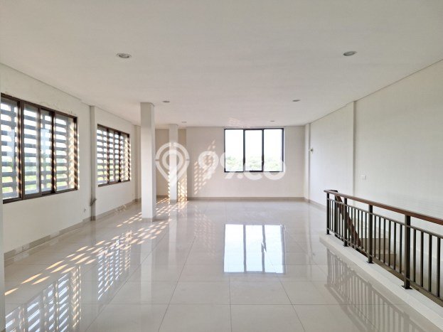 AREA PREMIUM! Ruko Disewakan Kawasan BSD City, Luas 253m², Area Utama AREA PREMIUM! Ruko Disewakan Kawasan BSD City, Luas 253m², Area Utama