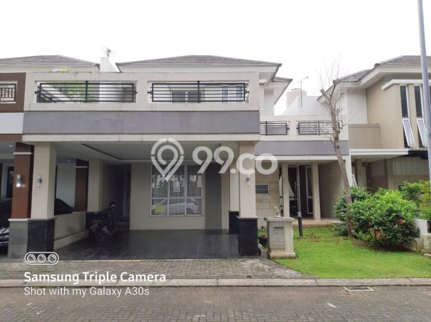 Rumah Elit LB 210m2 Siap Pakai Desain Elegan di BSD De Park, Tangerang Rumah Elit LB 210m2 Siap Pakai Desain Elegan di BSD De Park, Tangerang
