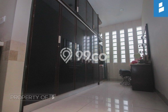 LOKASI PREMIUM! Rumah Berkembang di Bandung Utara, LT 626m2m² Bangunan 450m2m² LOKASI PREMIUM! Rumah Berkembang di Bandung Utara, LT 626m2m² Bangunan 450m2m²