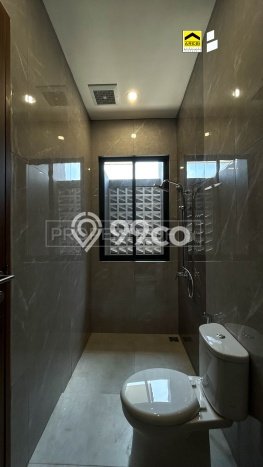 Rumah Luas Asri 3 KT Siap Pakai di Mekar Wangi Bandung Rumah Luas Asri 3 KT Siap Pakai di Mekar Wangi Bandung