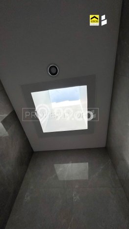 Rumah Luas Asri 3 KT Siap Pakai di Mekar Wangi Bandung Rumah Luas Asri 3 KT Siap Pakai di Mekar Wangi Bandung