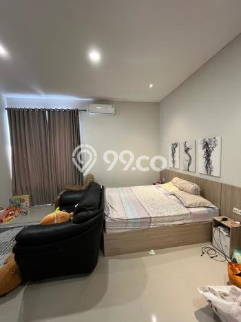 Rumah Modern 4 KT di Surabaya Kota Surabaya Semi Furnished Rumah Modern 4 KT di Surabaya Kota Surabaya Semi Furnished