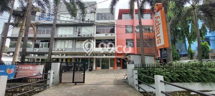 Unit Ruko Dijual di Jakarta Selatan LT 105m2 & LB 105m2 Unit Ruko Dijual di Jakarta Selatan LT 105m2 & LB 105m2