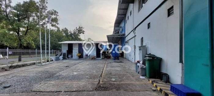 Gudang Dijual di Bekasi LT 1584m2 & LB 1584m2 Lokasi Terbaik! Gudang Dijual di Bekasi LT 1584m2 & LB 1584m2 Lokasi Terbaik!
