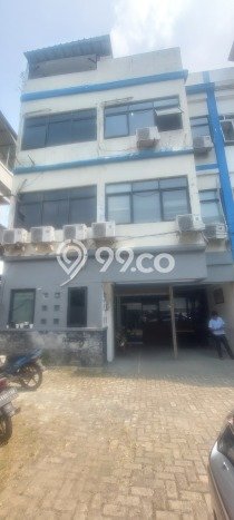 Ruko Kawasan Strategis Kawasan Cipete, Luas 300m², Jalan Raya Ruko Kawasan Strategis Kawasan Cipete, Luas 300m², Jalan Raya