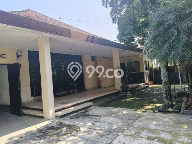 Hunian Mewah LB 400m2 Siap Huni Desain Elegan di Gatot Subroto, Bandung Hunian Mewah LB 400m2 Siap Huni Desain Elegan di Gatot Subroto, Bandung