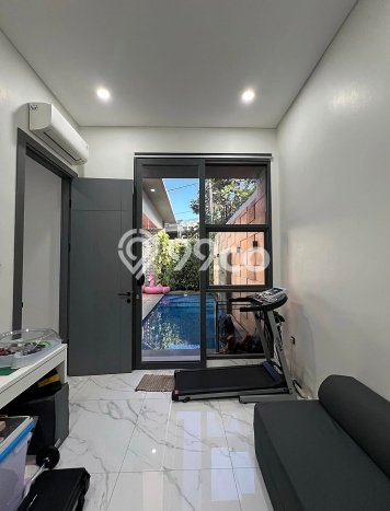 Jual Rumah Luas Megah Dengan View Cantik di Buah Batu, Bandung Jual Rumah Luas Megah Dengan View Cantik di Buah Batu, Bandung