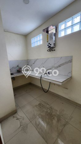Ruko Area Premium Kawasan Sudirman, Luas 570m², Prospektif Ruko Area Premium Kawasan Sudirman, Luas 570m², Prospektif