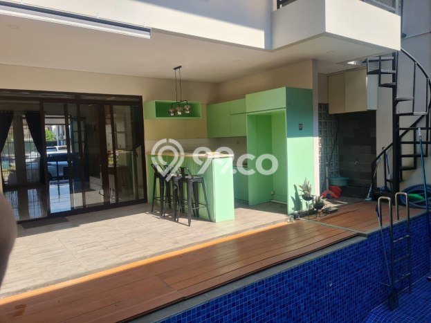 Rumah Elit LB 180m2 Siap Huni Desain Elegan di Kota Baru Parahyangan, Bandung Rumah Elit LB 180m2 Siap Huni Desain Elegan di Kota Baru Parahyangan, Bandung