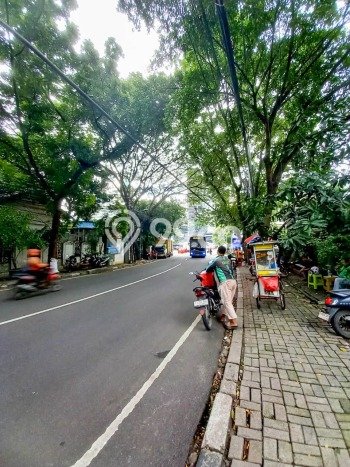 Komersial Bagus Dijual LB 820m2 Lokasi Strategis Jakarta Selatan Area Cocok untuk Bisnis Komersial Bagus Dijual LB 820m2 Lokasi Strategis Jakarta Selatan Area Cocok untuk Bisnis