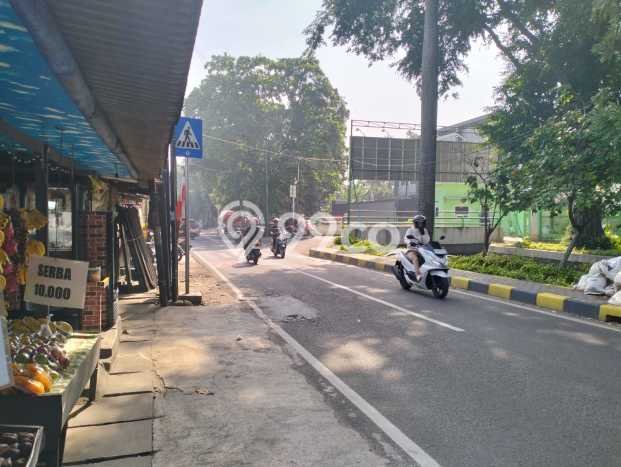 Tanah Kosong Dijual di Jakarta Selatan dengan Area 859m2 Tanah Kosong Dijual di Jakarta Selatan dengan Area 859m2