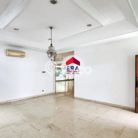 Ready to Use! Luxury House LT 1320m2 Desain Modern di Kemang Ready to Use! Luxury House LT 1320m2 Desain Modern di Kemang