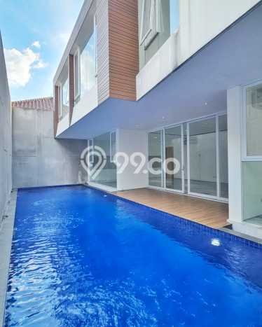 Dijual Rumah Mewah Elegan Dengan View Cantik di Pondok Indah, Jakarta Selatan Dijual Rumah Mewah Elegan Dengan View Cantik di Pondok Indah, Jakarta Selatan