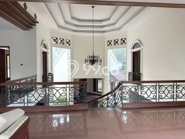 Dijual Rumah Mewah Megah Dengan View Cantik di Cirendeu, Jakarta Selatan Dijual Rumah Mewah Megah Dengan View Cantik di Cirendeu, Jakarta Selatan