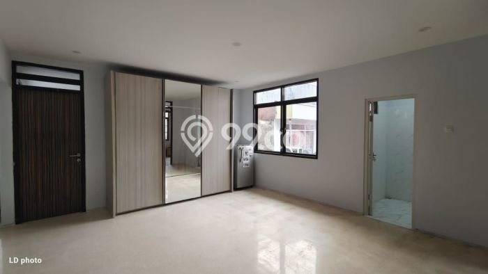 Dijual Rumah Mewah Exclusive di Cilandak, Jakarta Selatan Dijual Rumah Mewah Exclusive di Cilandak, Jakarta Selatan