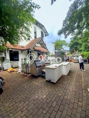 Komersial Bagus Dijual LB 820m2 Lokasi Strategis Jakarta Selatan Area Cocok untuk Bisnis Komersial Bagus Dijual LB 820m2 Lokasi Strategis Jakarta Selatan Area Cocok untuk Bisnis