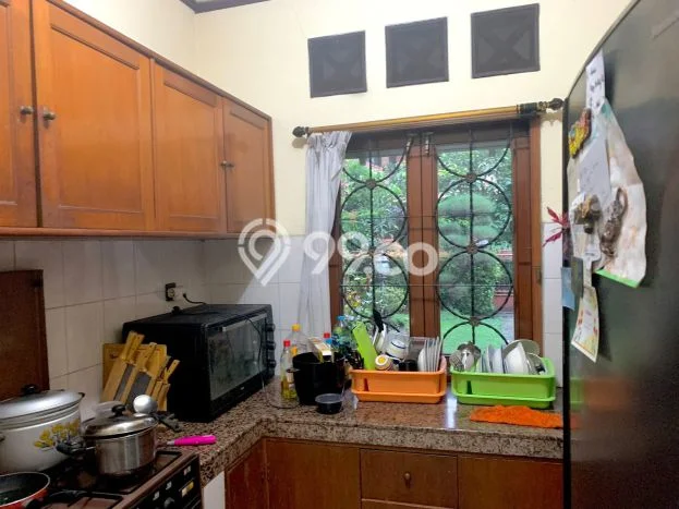 Hunian Mewah Dijual LT 260m2 di Ciputat Timur, Tangerang Selatan Hunian Mewah Dijual LT 260m2 di Ciputat Timur, Tangerang Selatan