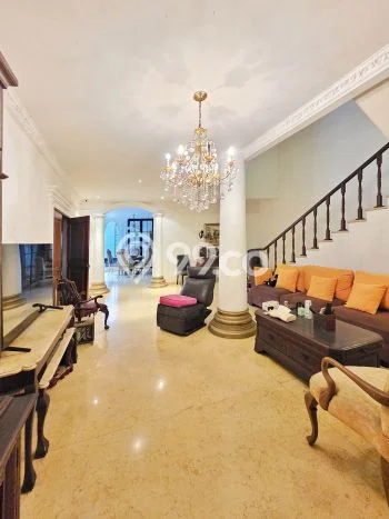 Hunian Mewah LB 350m2 Siap Pakai Desain Elegan di Pondok Indah, Jakarta Selatan Hunian Mewah LB 350m2 Siap Pakai Desain Elegan di Pondok Indah, Jakarta Selatan