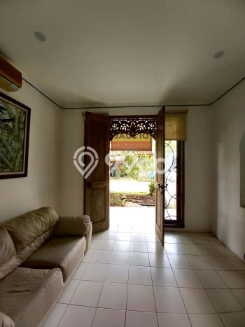 Dijual Rumah Mewah Exclusive di Ciputat Timur, Tangerang Selatan Dijual Rumah Mewah Exclusive di Ciputat Timur, Tangerang Selatan