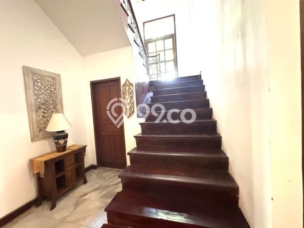 For Sale! Luxury House LT 396m2 Desain Elegan di Cirendeu For Sale! Luxury House LT 396m2 Desain Elegan di Cirendeu