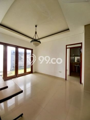 Rumah Elit Modern Tanpa Renovasi di Pondok Labu Jakarta Selatan Rumah Elit Modern Tanpa Renovasi di Pondok Labu Jakarta Selatan